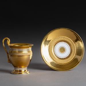 Darte Frères, Circa 1820 - Rare Ovoid Cup And Saucer - Rich Gilding And Knurled Frieze