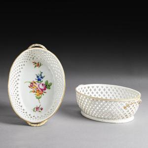 Manufacture Du Comte d'Artois, Circa 1780 - Pair Of Oval Openwork Porcelain Baskets