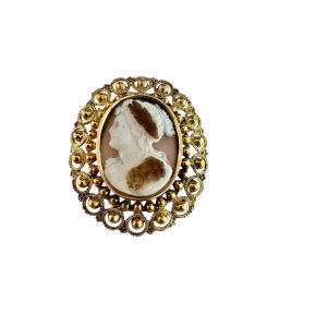Triple Layer Agate Cameo