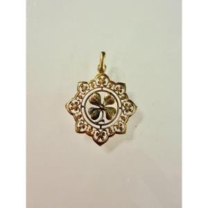 Four-leaf Clover Pendant  Charm