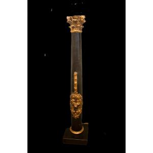 18th Century Column In Carved And Gilded Wood On A Black Background