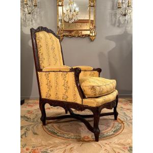 Important Bergère In Walnut From The Regency Period Circa 1720