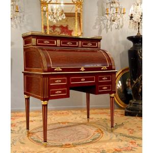 Louis XVI Period Speckled Mahogany Cylinder Desk, Circa 1780