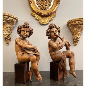 Pair Of Musician Cherubs In Carved Wood Eighteenth Time