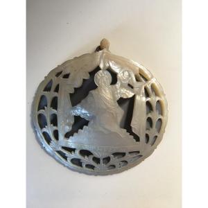 Votive Object In Carved Mother-of-pearl Probably From The 18th Century In Southern Italy.