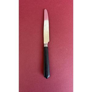 12 Dessert Knives With Ebony Handle And Silver Ferrule.
