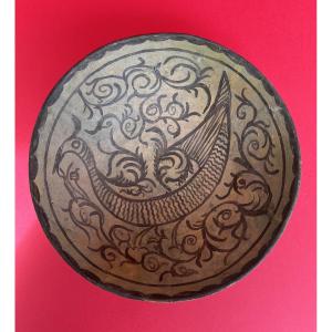 Iran Nishapur X Th Combed Ceramic Cup With Bird Decoration In The Center.