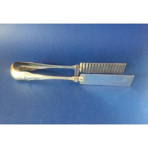 Asparagus Tongs Signed Christofle Silver Metal Filet Model.