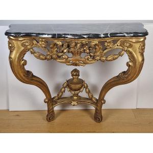  A Louis XV Giltwood Console, 18th Century  Circa 1760 Aix En Provence.