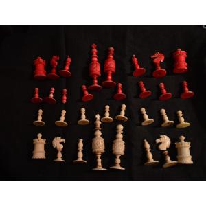 32 Chess Pieces