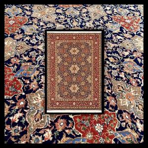 Indo-isfahan Wool And Silk Rug 270x180 Cm