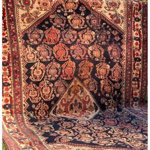 Antique Kashkuli Qashqai / Southwestern Persian Rug Circa 1900.