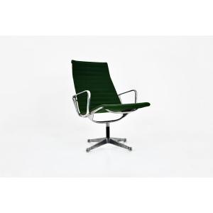 Ea124 Green Armchair By Charles And Ray Eames For Herman Miller, 1970s