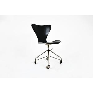 Model 3217 Chair By Arne Jacobsen For Fritz Hansen, 1960s