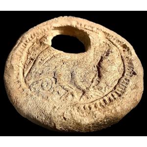 Haute Epoque, 15e S Terracotta Large Seal With A Bird & Gothic Inscription