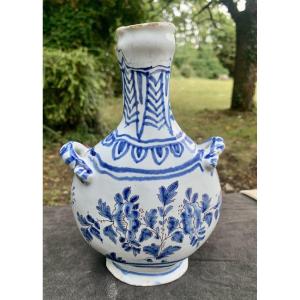 Small 2-loop Gourd, Nevers Earthenware, Circa 1660, Blue Monochrome Decoration  Flowers Bird