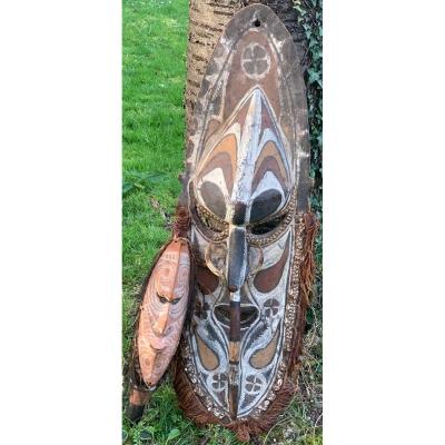 Museum Sepik Set Large Ancestor Mask And Ceremonial Axe, New Guinea