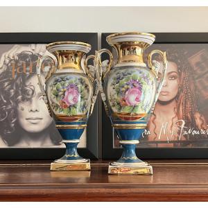 Pair Of Paris Porcelain Vases – Circa 1820