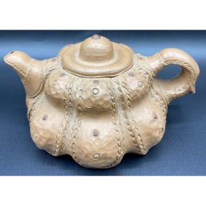 Selfish Teapot In Japanese Terracotta Circa 1900