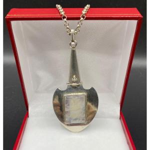 Sterling Silver Pendant And Labradorite Cabochon Circa 1950