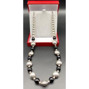 Solid Silver Necklace And Black Glass Paste Around 1980
