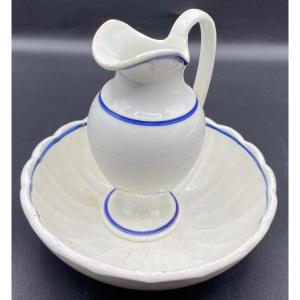 Small Basin And Its Jug In Glazed Earthenware From Gien Late 19th Century