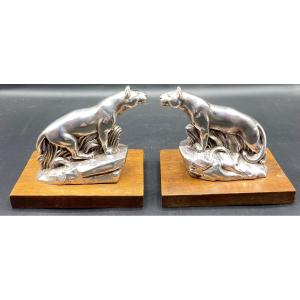 A Pair Of Silver Metal Bookends From The 1930s