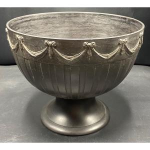 Cup On Shower Pedestal Circa 1839/40 Wedgwood Black