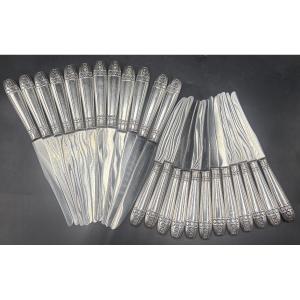 1960s Liberty Twelve Knife Set 