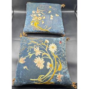 A Pair Of 1900s French Embroidered Cushions 