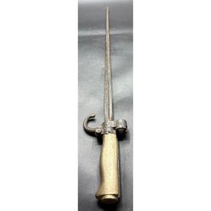 19th Century French Lebel Steel And Bronze Bayonet 