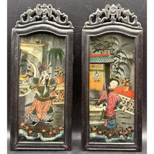 A Pair Of Early 19th Century Chinese Glass Fixed Decorations