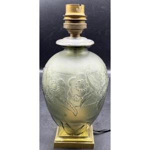 1900s Sabino Moulded Pressed Blown Glass Lamp And Various