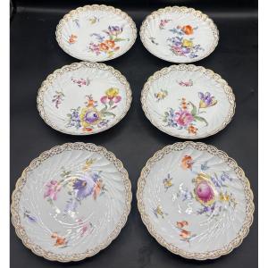 Six Small Painted And Gilded Enameled Porcelain Plates From The 1900s, Saxony