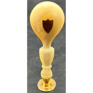 French Carved Mother-of-pearl And Gold Wax Seal From The 1830s 