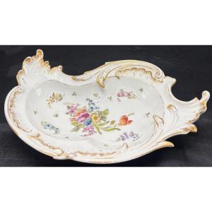 1900s Saxony Gold-painted Enameled Porcelain Pocket Bowl