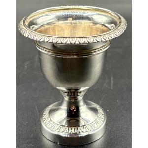 An Old Man's Egg Cup In Sterling Silver 1819-1838 Paris