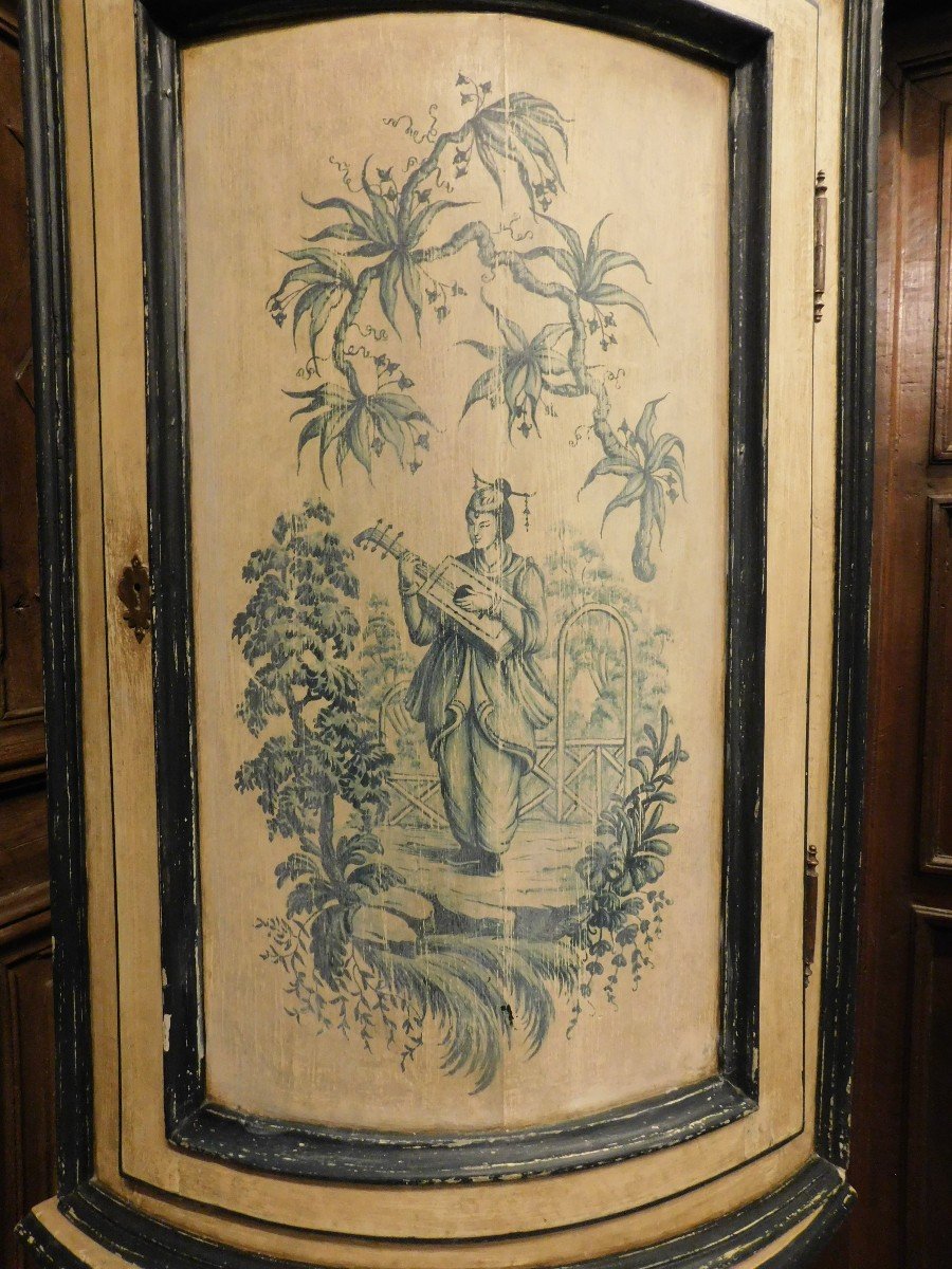 Antica coppia di angoliere in legno laccato con cineserie, epoca '700, provenienti da Italia-photo-4