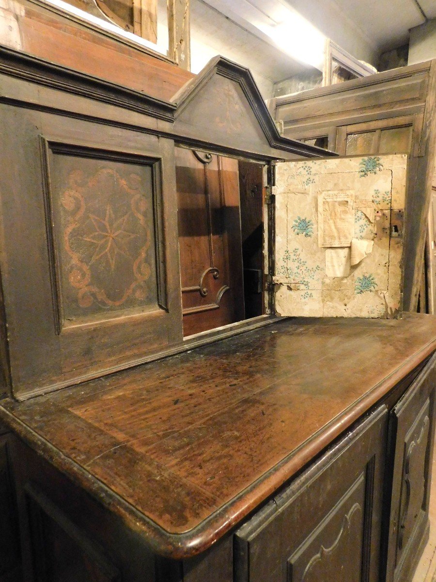 Antica credenza in noce con intarsi, con cassettiera e placard, epoca '700 italia-photo-2