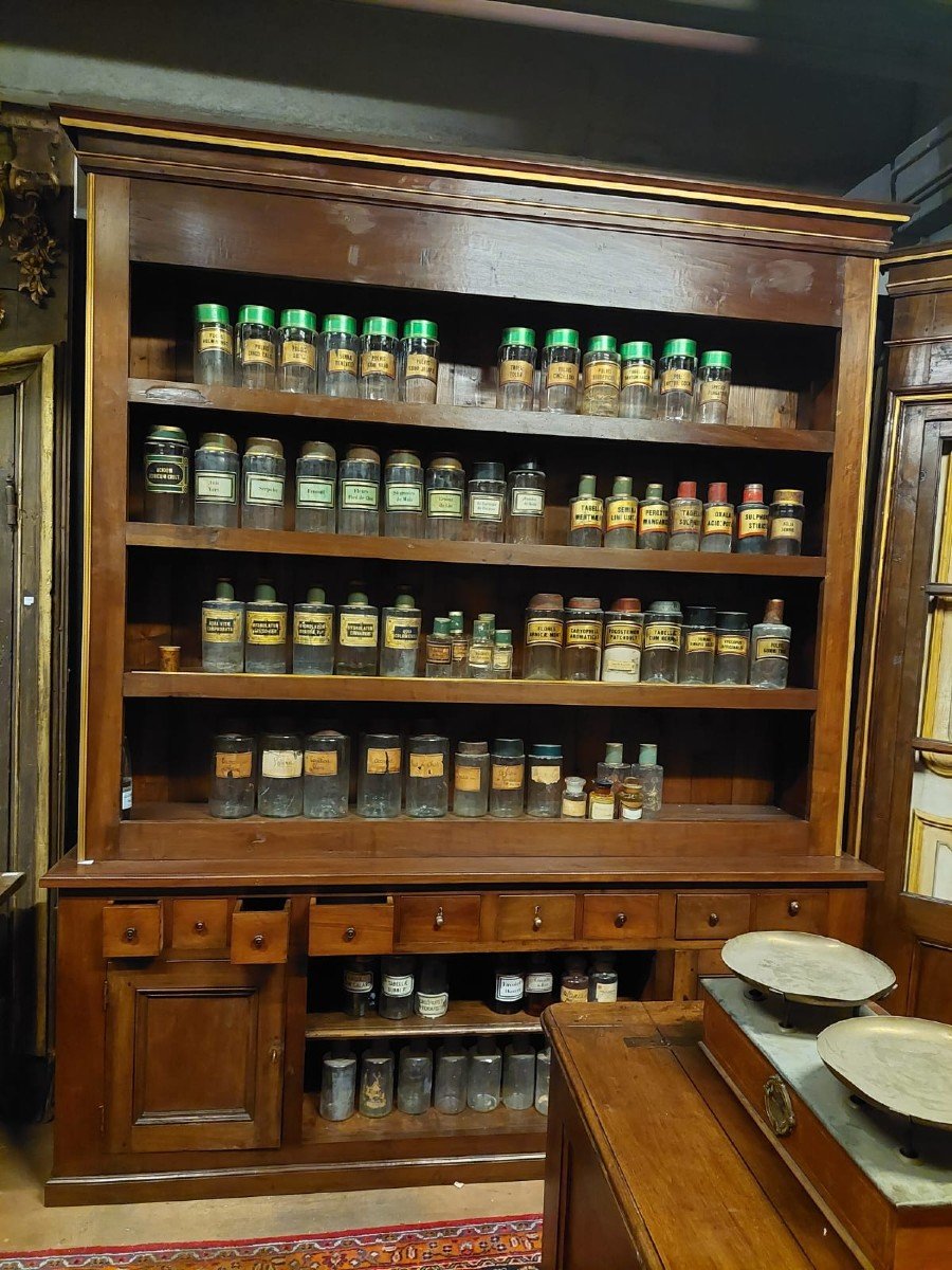 Antichi mobili da Negozio farmacia in noce, 3 mobili + bancone + 2 porte, epoca '800 italia-photo-2