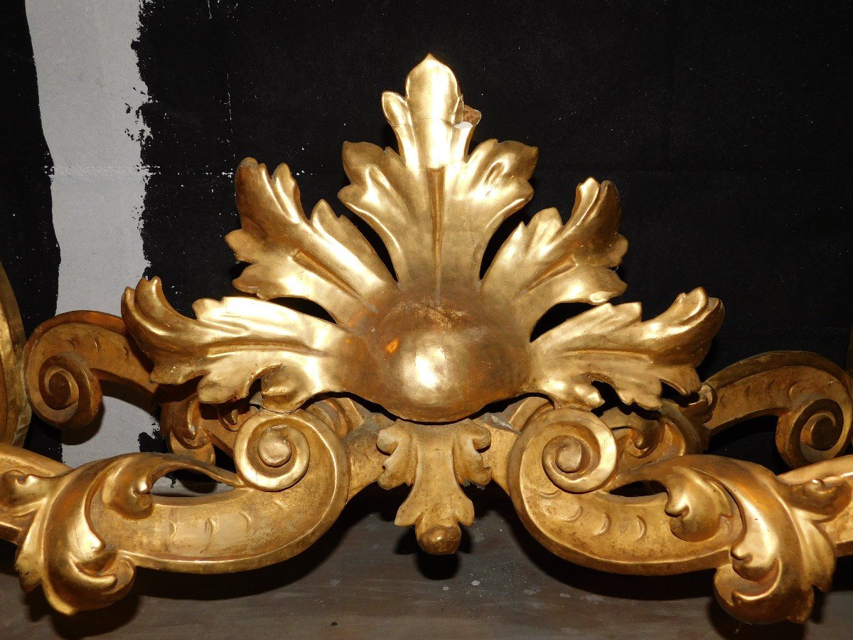 Consolle con specchiera in legno dorato e scolpito a decori floreali, piano in marmo rosso, napoli-photo-4
