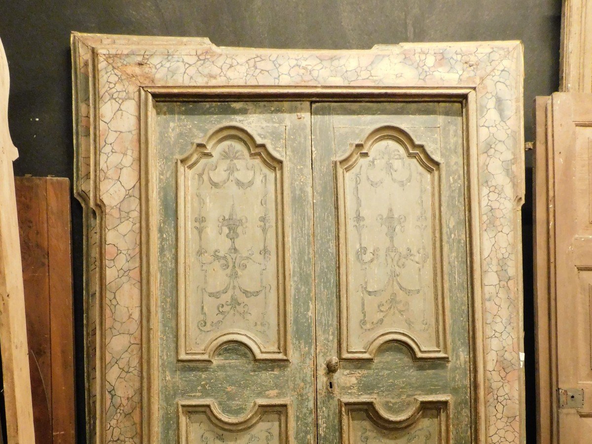 N.2 porte doppie da interni, laccate e dipinte con telaio finto marmo, Napoli (Italia)-photo-3