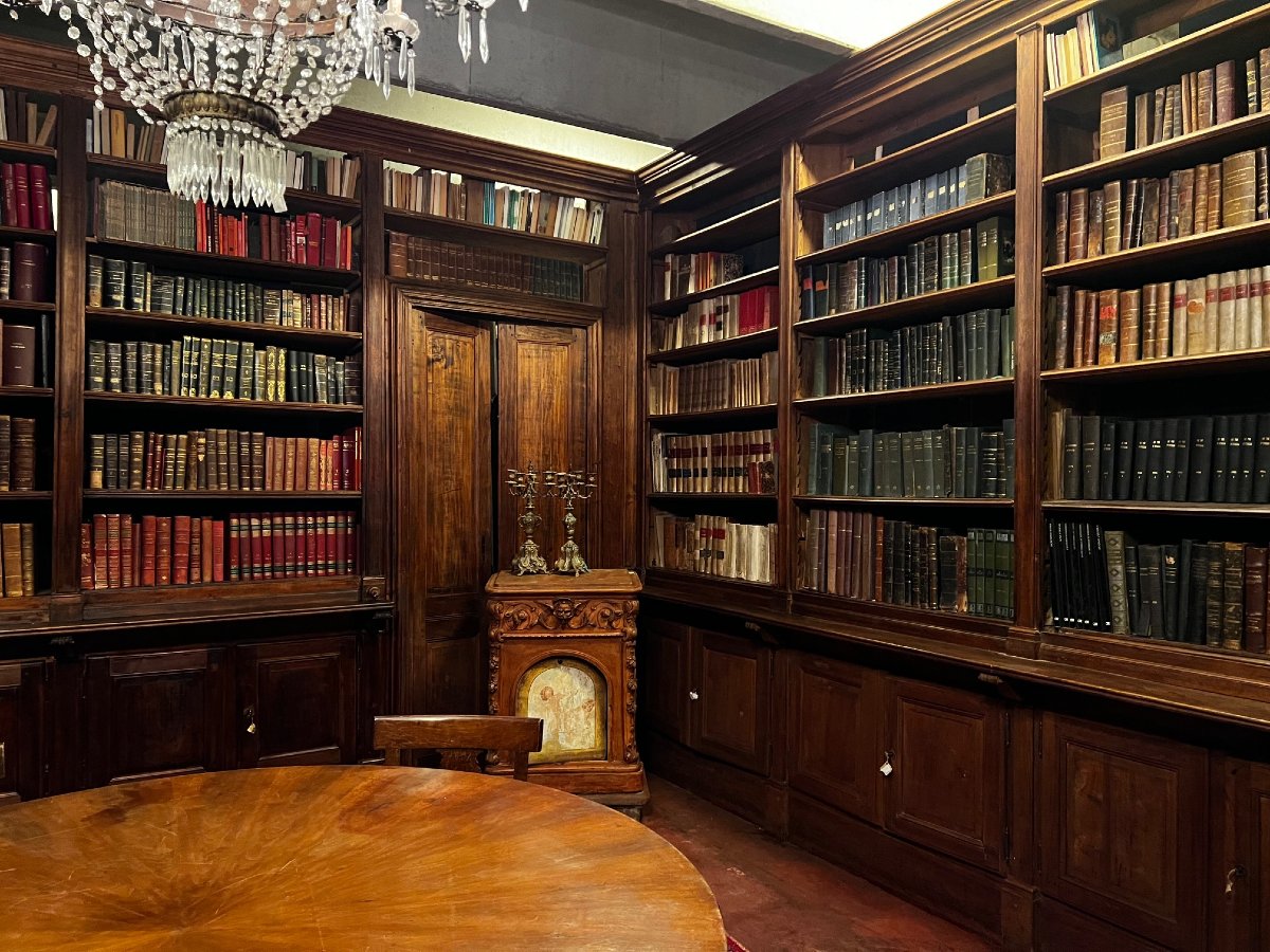 Biblioteca su quattro lati, epoca '600, provenienza Piemonte-photo-2
