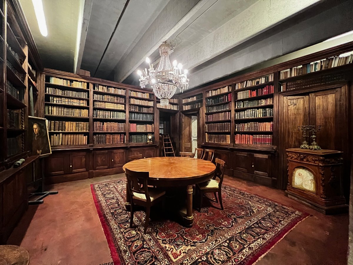 Biblioteca su quattro lati, epoca '600, provenienza Piemonte