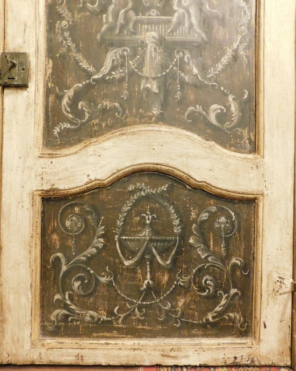 Porta in legno dipinto, completa di telaio, epoca '700, provenienza Piemonte-photo-1