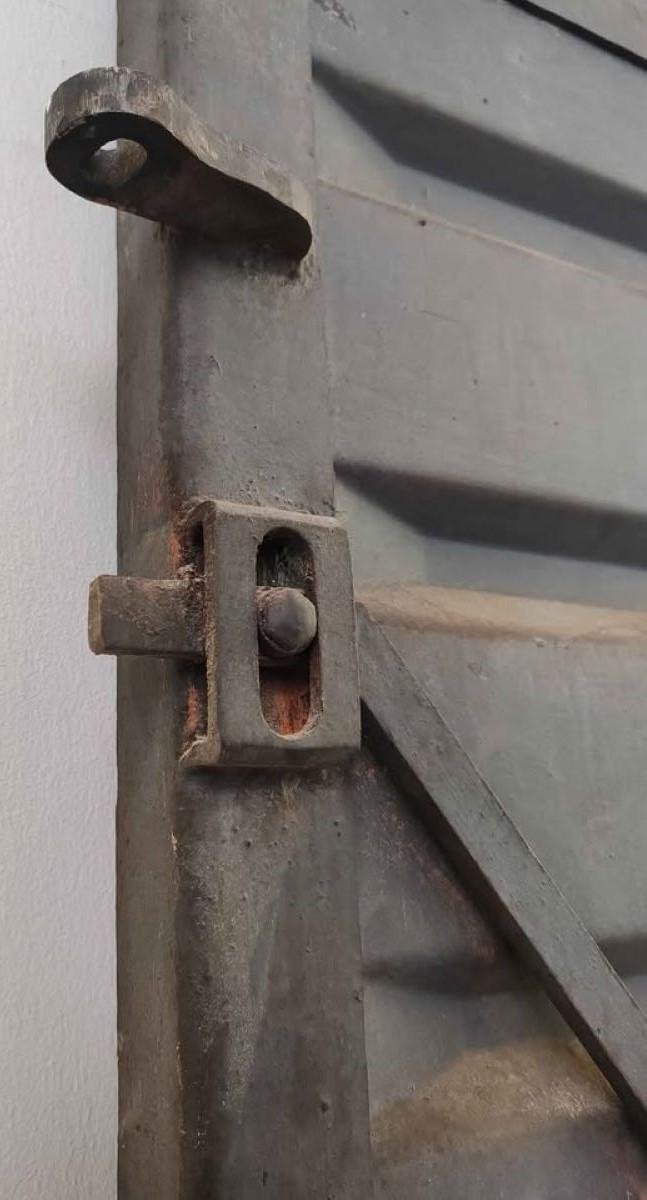 N. 2 porte blindate in ferro, marchiate “Brevetti S.I.S.T.I. – Milano”, epoca '900-photo-4