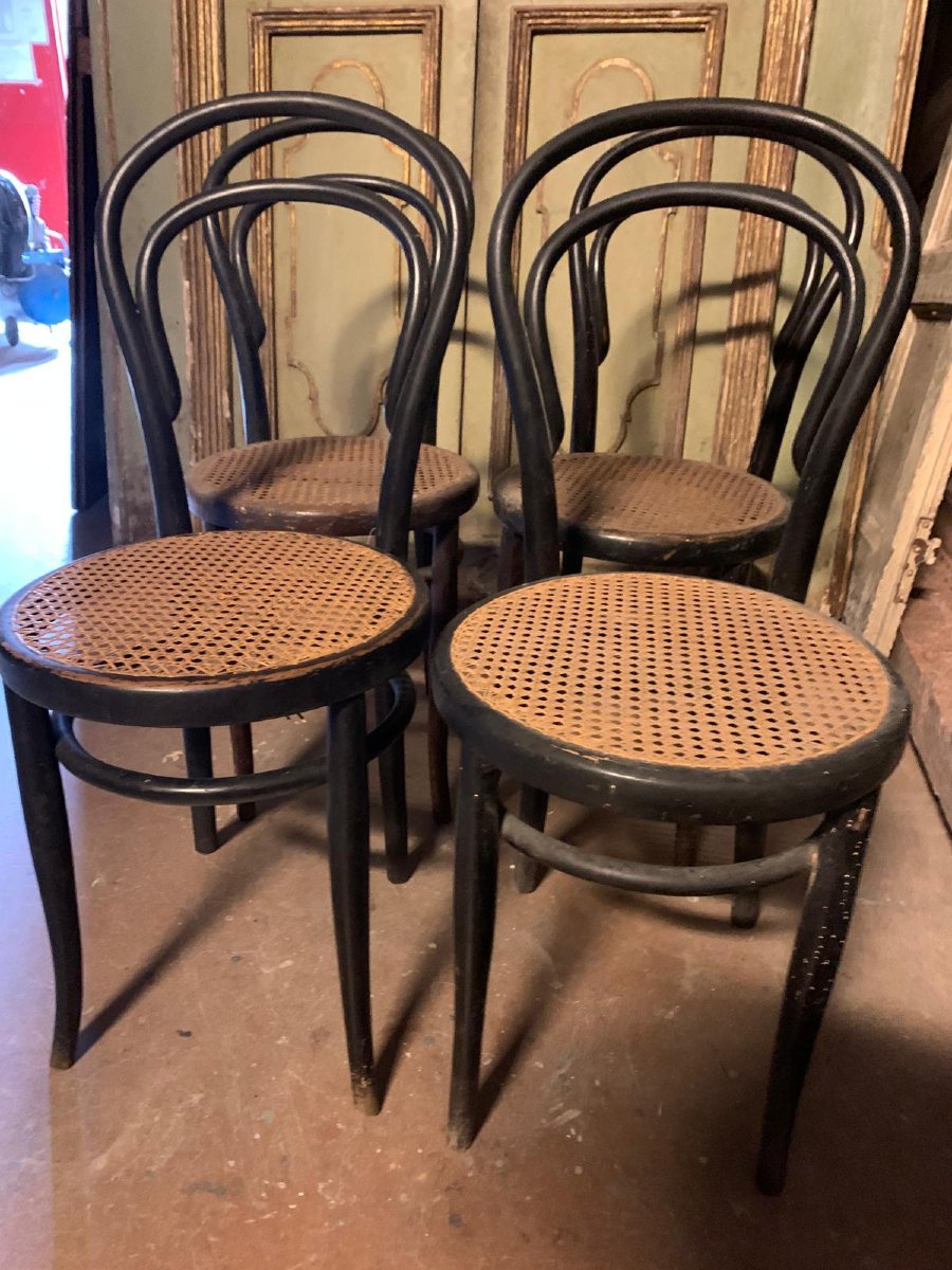 N. 4 sedie Thonet originali con seduta in paglia di Vienna, XX secolo-photo-3