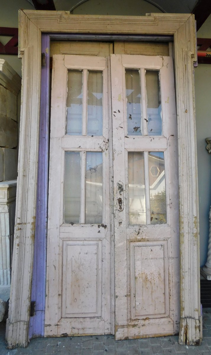 N. 11 Porte a due battenti in legno laccato, epoca '800, luce cm L 115 x H 250-photo-2