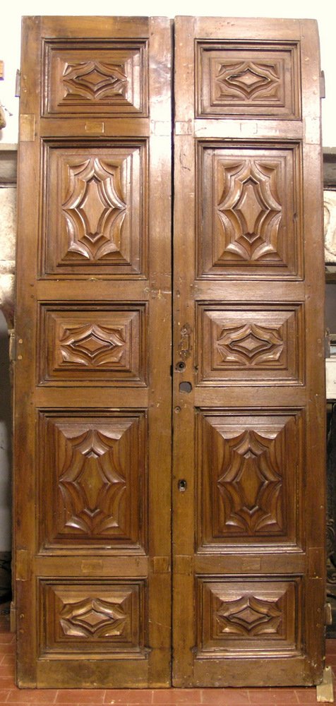 Portoncino antico da ingresso in noce, epoca '600