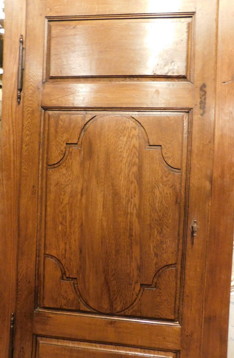 N. 2 porte in rovere, con telaio, epoca '700, provenienza Italia centrale, luce cm L 83 x H 206-photo-4